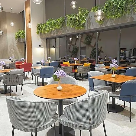 Hotell Ramada Encore By Wyndham Arnavutky