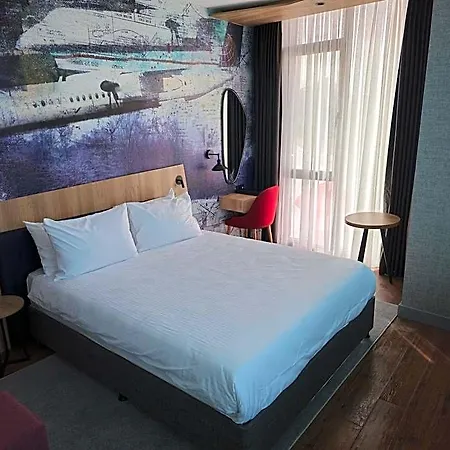 Hotell Ramada Encore By Wyndham Arnavutky Istanbul